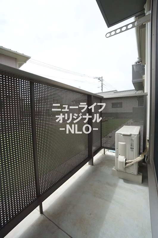 バルコニー　南東に面したバルコニー☆お洗濯物も良く乾きます☆