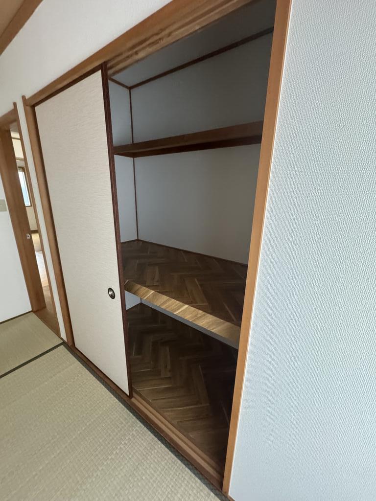 その他　押し入れあります