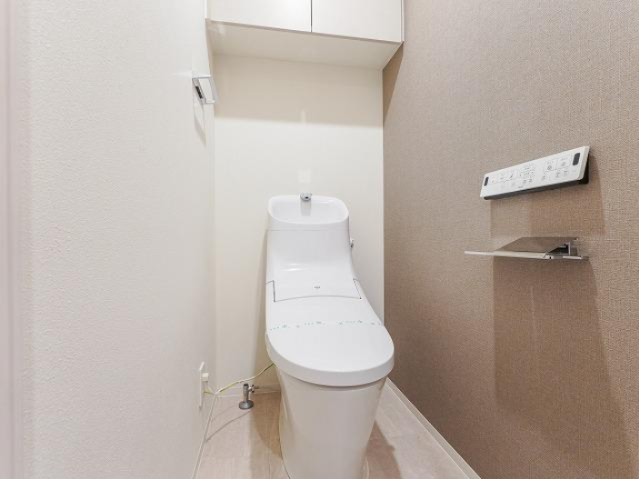 トイレ　別部屋参考写真です