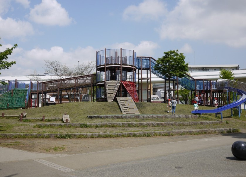 公園　蒔田公園（公園）まで521m