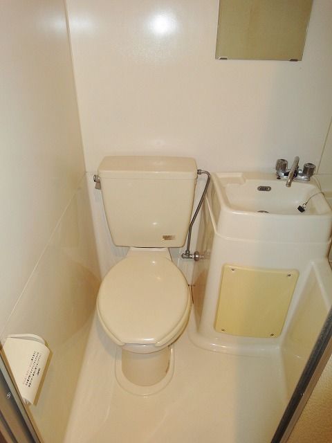 トイレ　★お部屋探しは株式会社タウンハウジング東京まで★