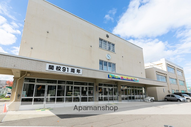 小学校　東橋小学校（小学校）まで461m