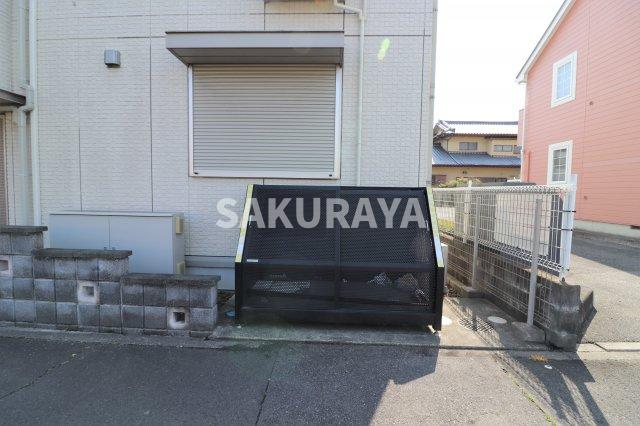 その他設備　ゴミステーション