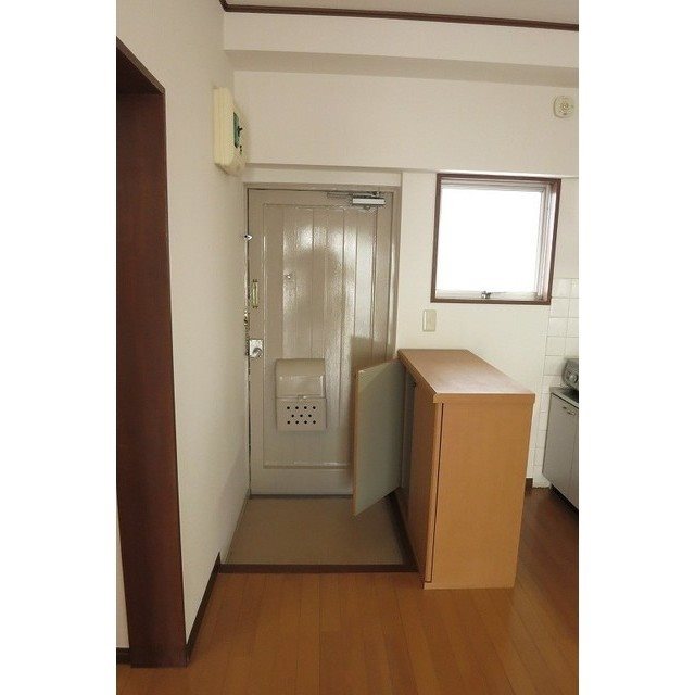 玄関　玄関