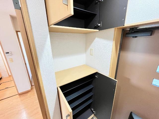 収納　下駄箱