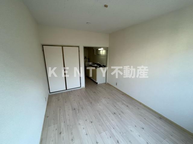 その他部屋・スペース　落ち着いて過ごせるお部屋なので、寝室にいかがでしょうか