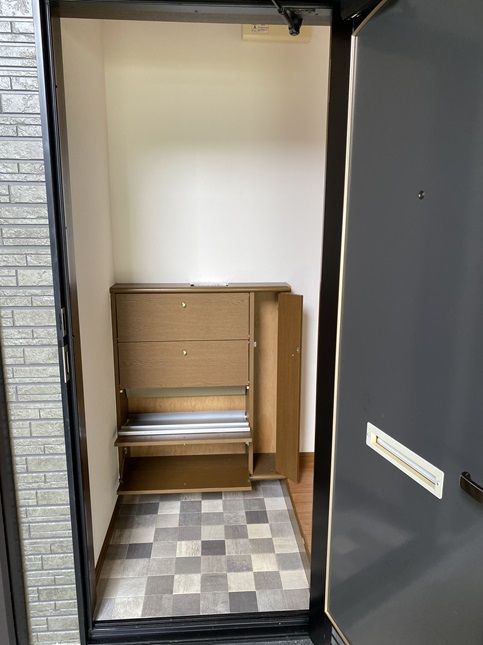 玄関　シューズボックス
