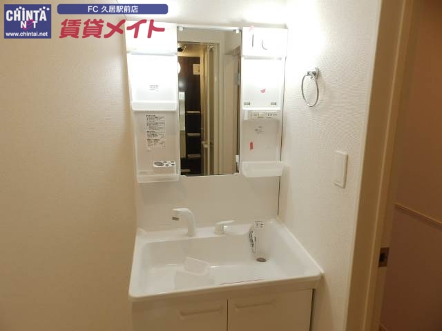 洗面設備　同タイプの画像です