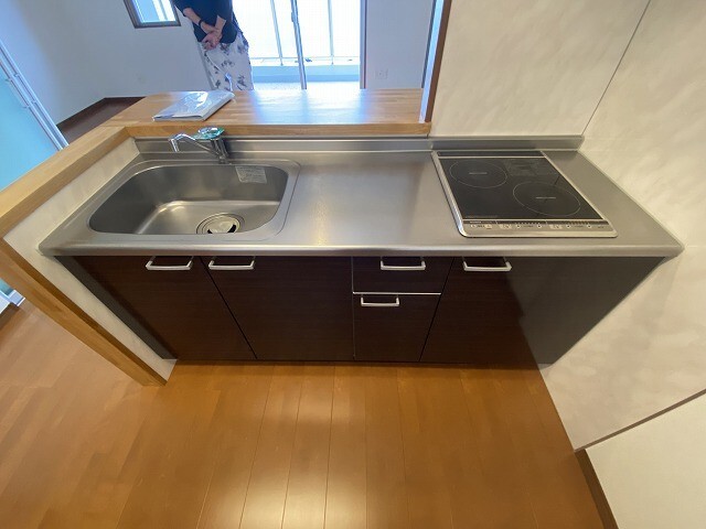 キッチン　※現況を優先します。