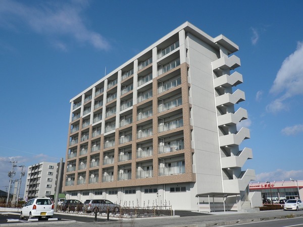 建物外観　センチュリーコート８番館