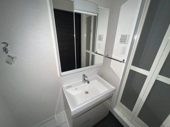 洗面設備　※別部屋の写真です