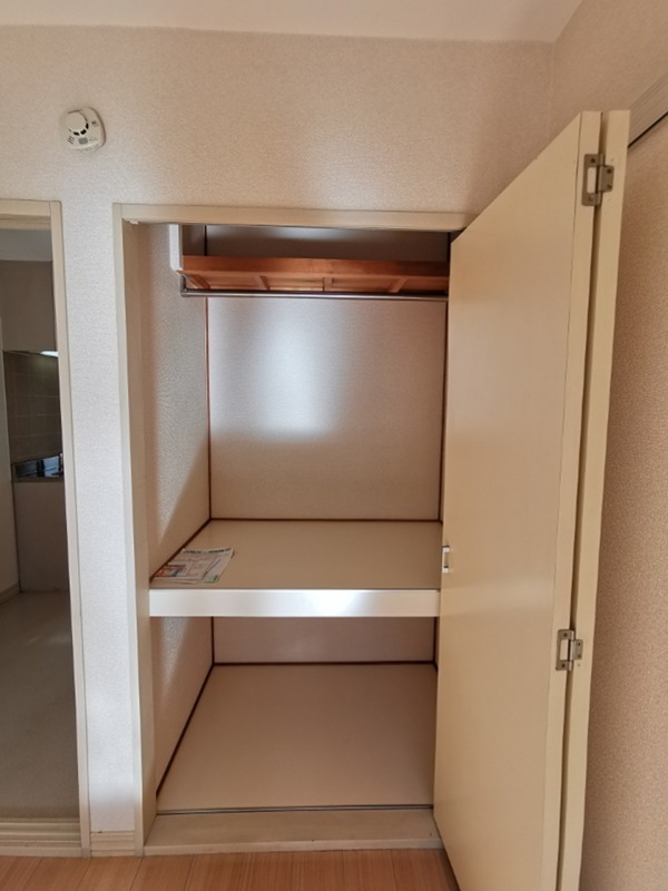 収納　別室参照