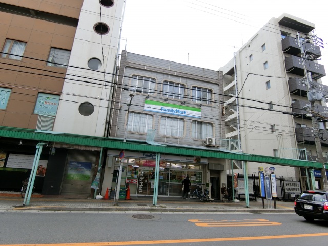 コンビニ　ファミリーマート茨木駅前一丁目店（コンビニ）まで150m