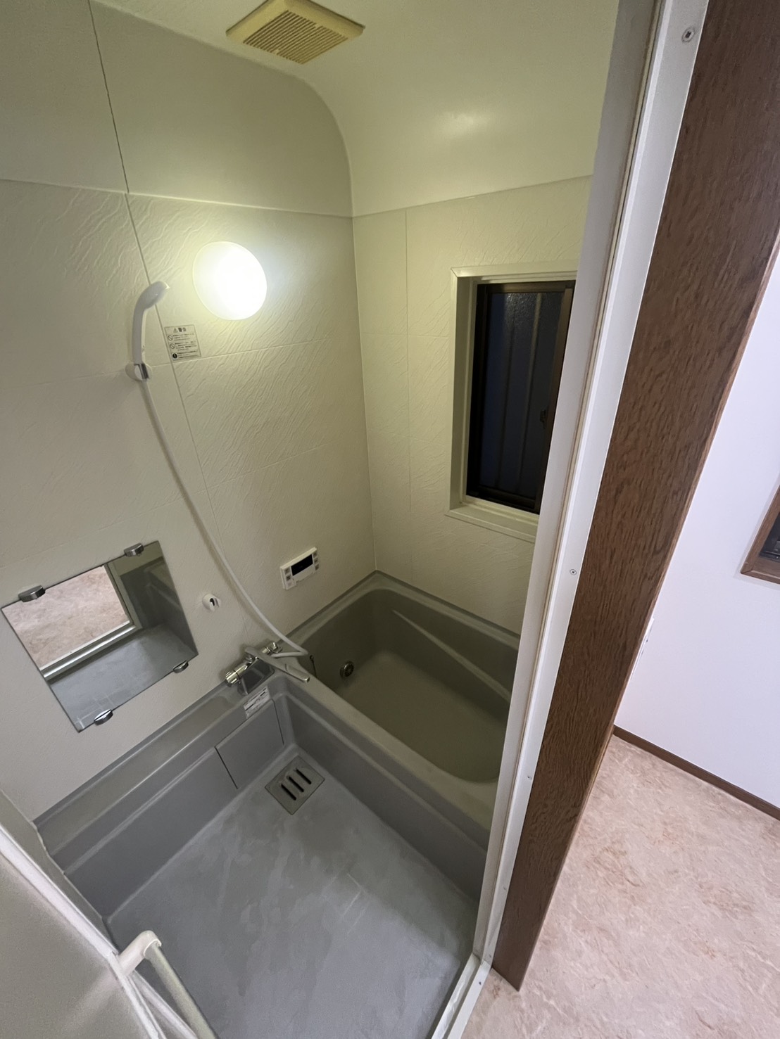 千鳥が丘2丁目戸建の風呂写真