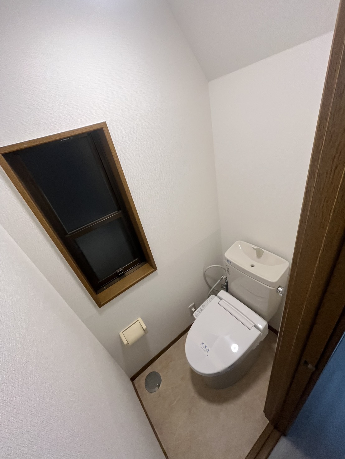 千鳥が丘2丁目戸建のトイレ写真