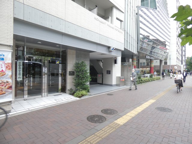 エントランス　エントランス