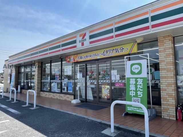 コンビニ　セブンイレブン日進本郷町店（コンビニ）まで801m