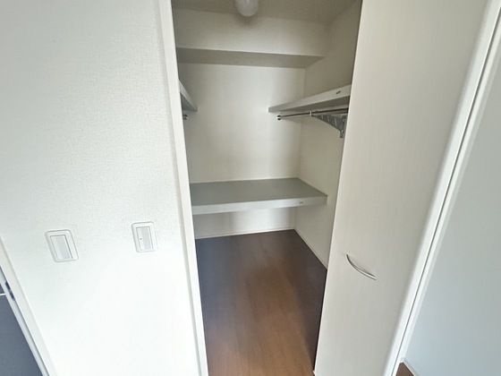収納　※別部屋の写真です