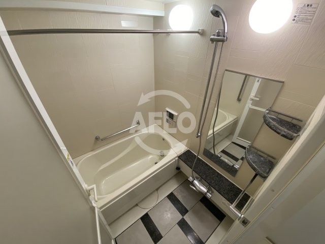 バス・シャワールーム　エステムプラザ梅田茶屋町IIエアパークス　浴室