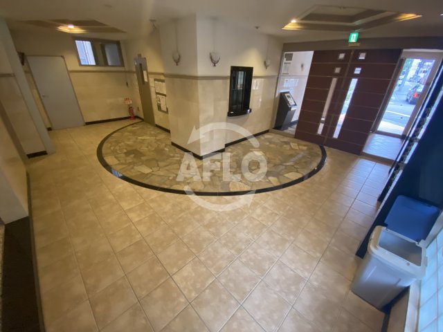 ロビー　エステムプラザ梅田茶屋町IIエアパークス　ロビー