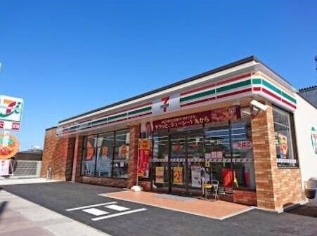 コンビニ　セブンイレブン浜松上島3丁目店（コンビニ）まで107m
