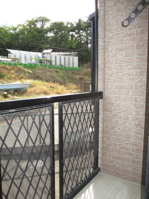 バルコニー　南向きバルコニー※同タイプ参考写真