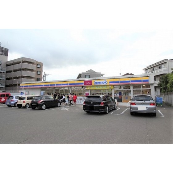 コンビニ　ミニストップ仙台泉中央１丁目店（コンビニ）まで122m