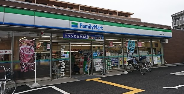 コンビニ　ファミリーマート 指扇駅北口店（コンビニ）まで473m