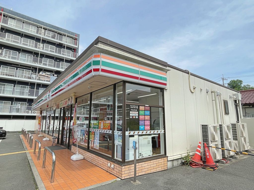 コンビニ　セブンイレブン狭山入間川3丁目店（コンビニ）まで110m