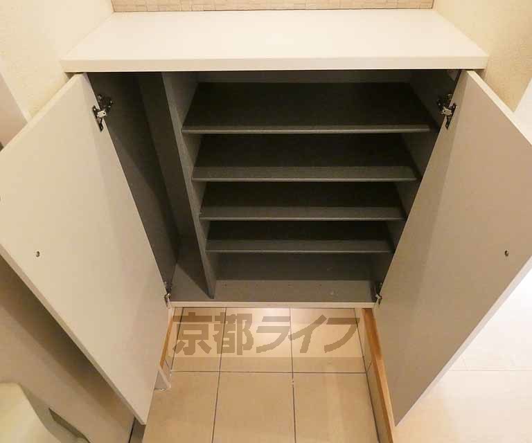 収納　シューズボックスです。