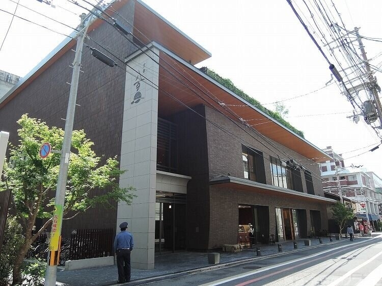 スーパー　パントリー京都八百一本館店（スーパー）まで397m
