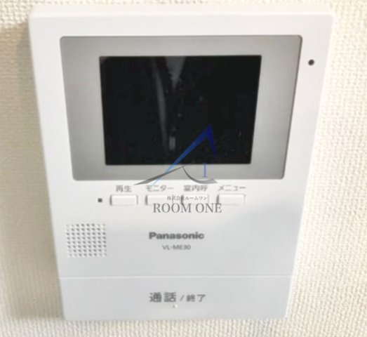 セキュリティ　モニター付きインターホンです。