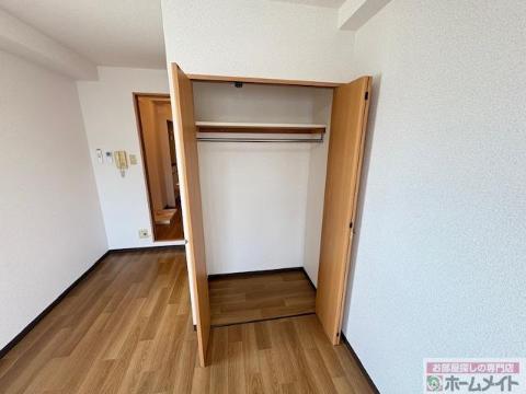 収納　クローゼット