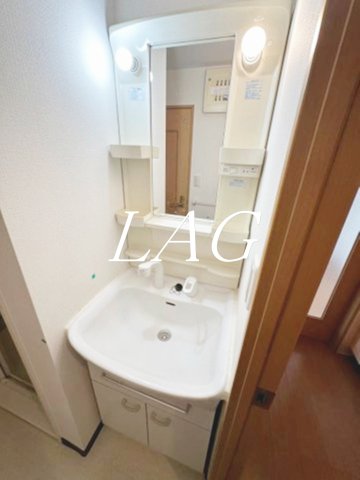 洗面設備　洗面台です。