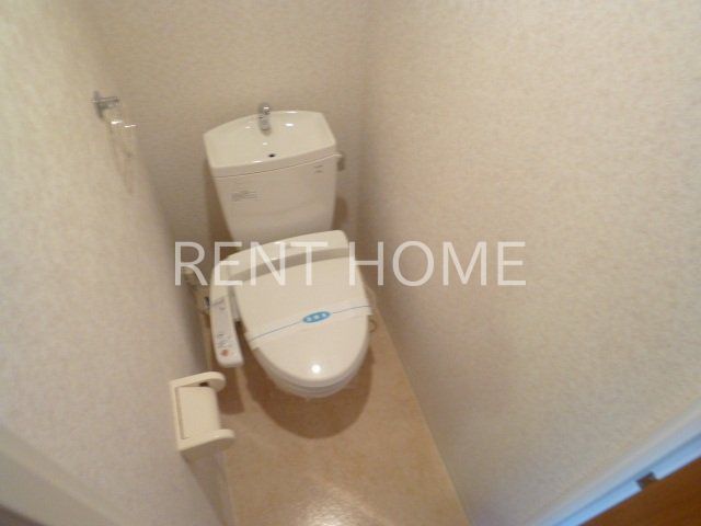 トイレ　ウォシュレット付き