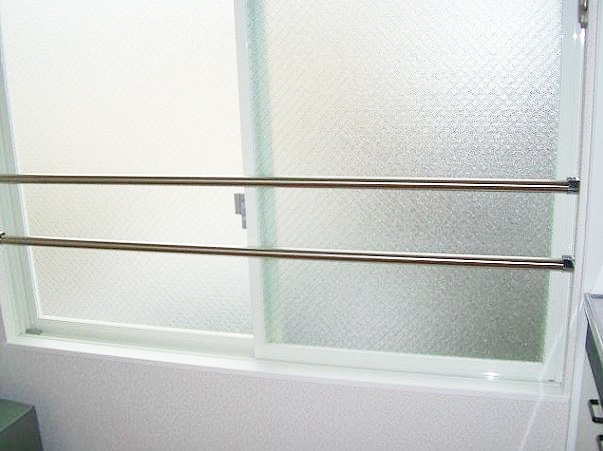その他　窓（同一仕様写真）