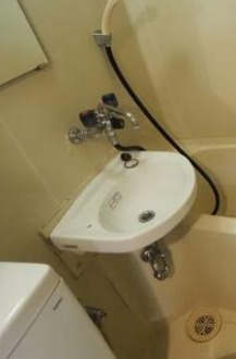 洗面設備　洗面所です