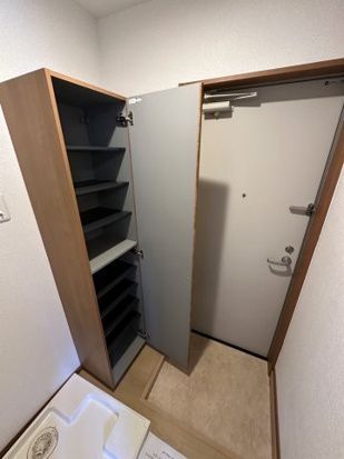 玄関　同施工タイプ
