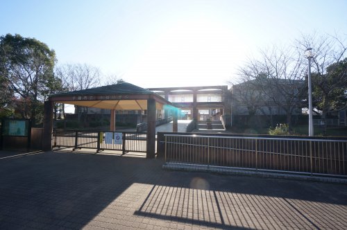 小学校　千葉市立小谷小学校（小学校）まで571m