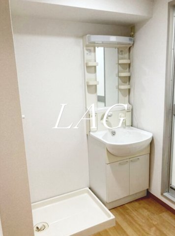 洗面設備　洗面台です。