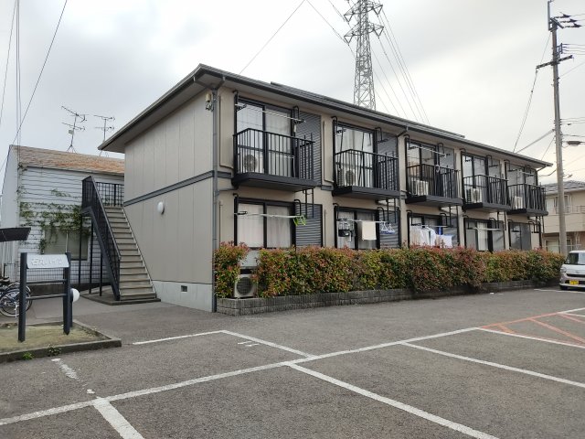 駐車場　現況が相違する場合は現況を優先致します。