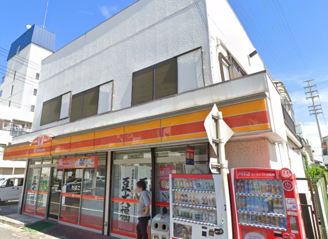コンビニ　ヤマザキショップ飯田（コンビニ）まで134m