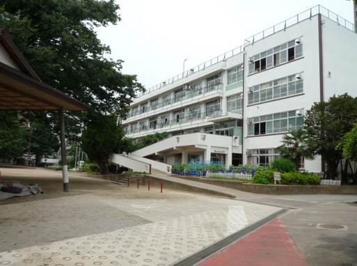 小学校　さいたま市立高砂小学校（小学校）まで642m