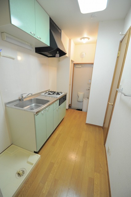 キッチン　※別部屋参考写真です