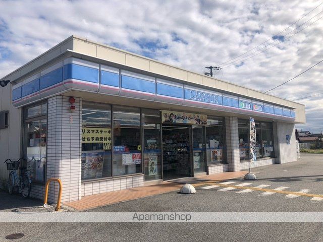 コンビニ　ローソン（コンビニ）まで807m