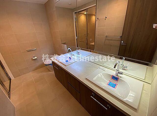 洗面設備　別部屋参考写真