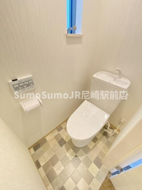 トイレ　シンプルで使いやすいトイレです
