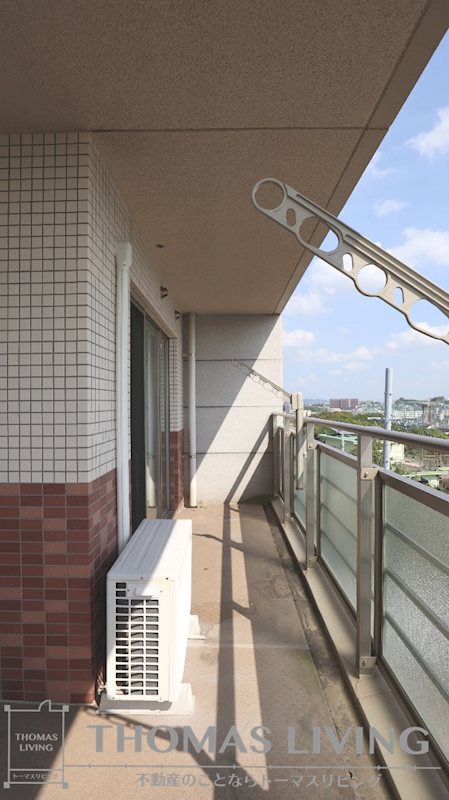 バルコニー　写真は清掃前です。