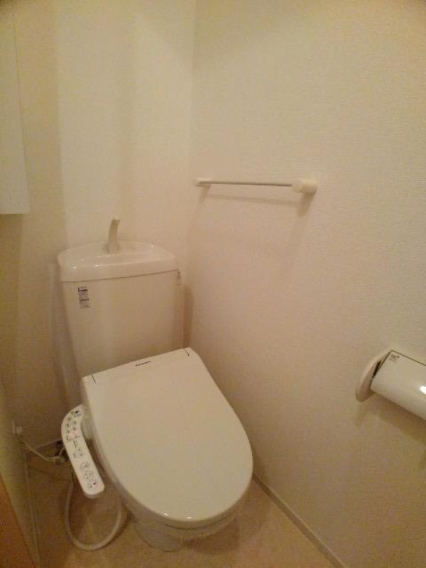 トイレ　図面と現状に相違がある場合には現状を優先