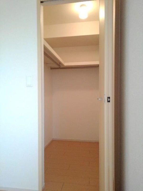 収納　図面と現状に相違がある場合には現状を優先